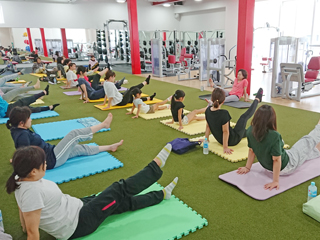 Let’s enjoy Yoga!Photo